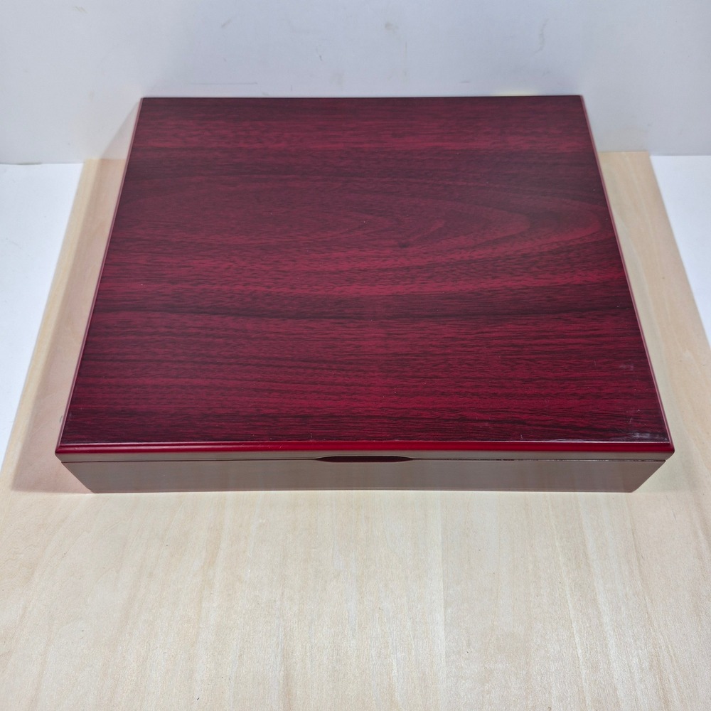 Luxury Cherry Wood Display Box Velvet Lined‎ Jewelry Keepsake Gift